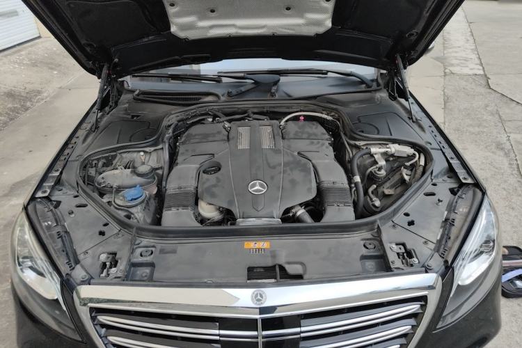 Used Mercedes-Benz S-Class 2019 S 450 L 4MATIC Engine Bay