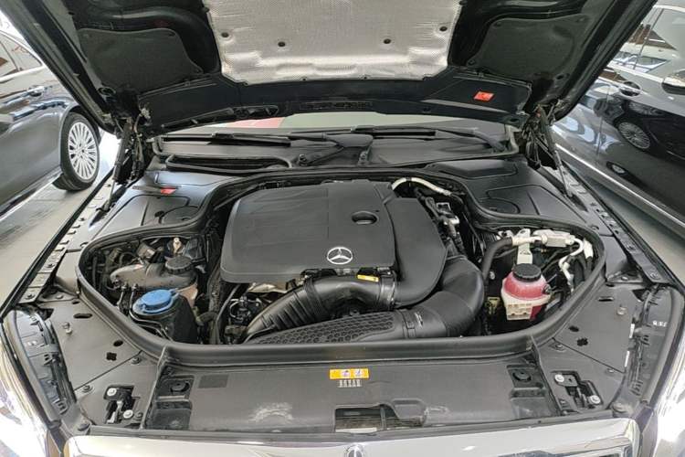 Used Mercedes-Benz S-Class 2019 S 320 L Prestige Edition Engine Bay