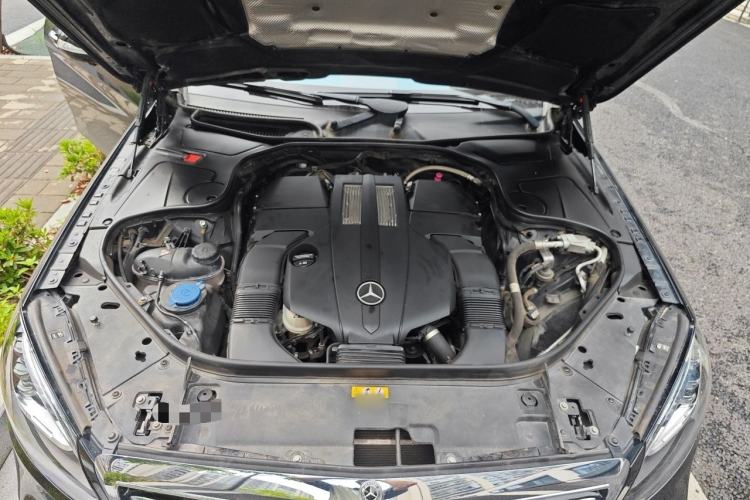 Used Mercedes-Benz S-Class 2019 S 450 L 4MATIC Exclusive Edition Engine Bay