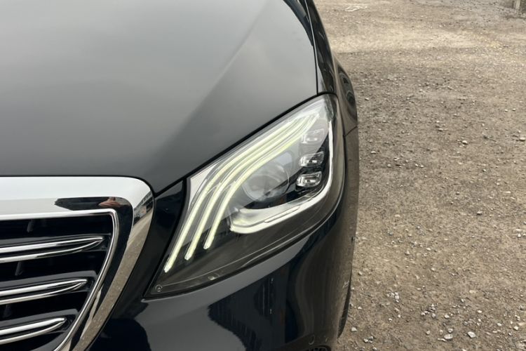 Used Mercedes-Benz S-Class 2019 S 320 L Exterior 1