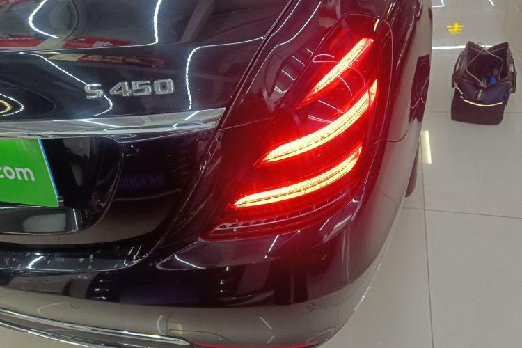 Used Mercedes-Benz S-Class 2019 S 350 L Prestige Model Ultimate Collection Exterior 3