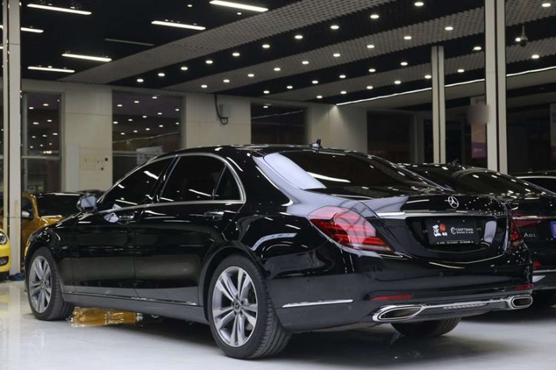 Used Mercedes-Benz S-Class 2019 S 350 L Luxury Edition Prestige Edition Exterior 3
