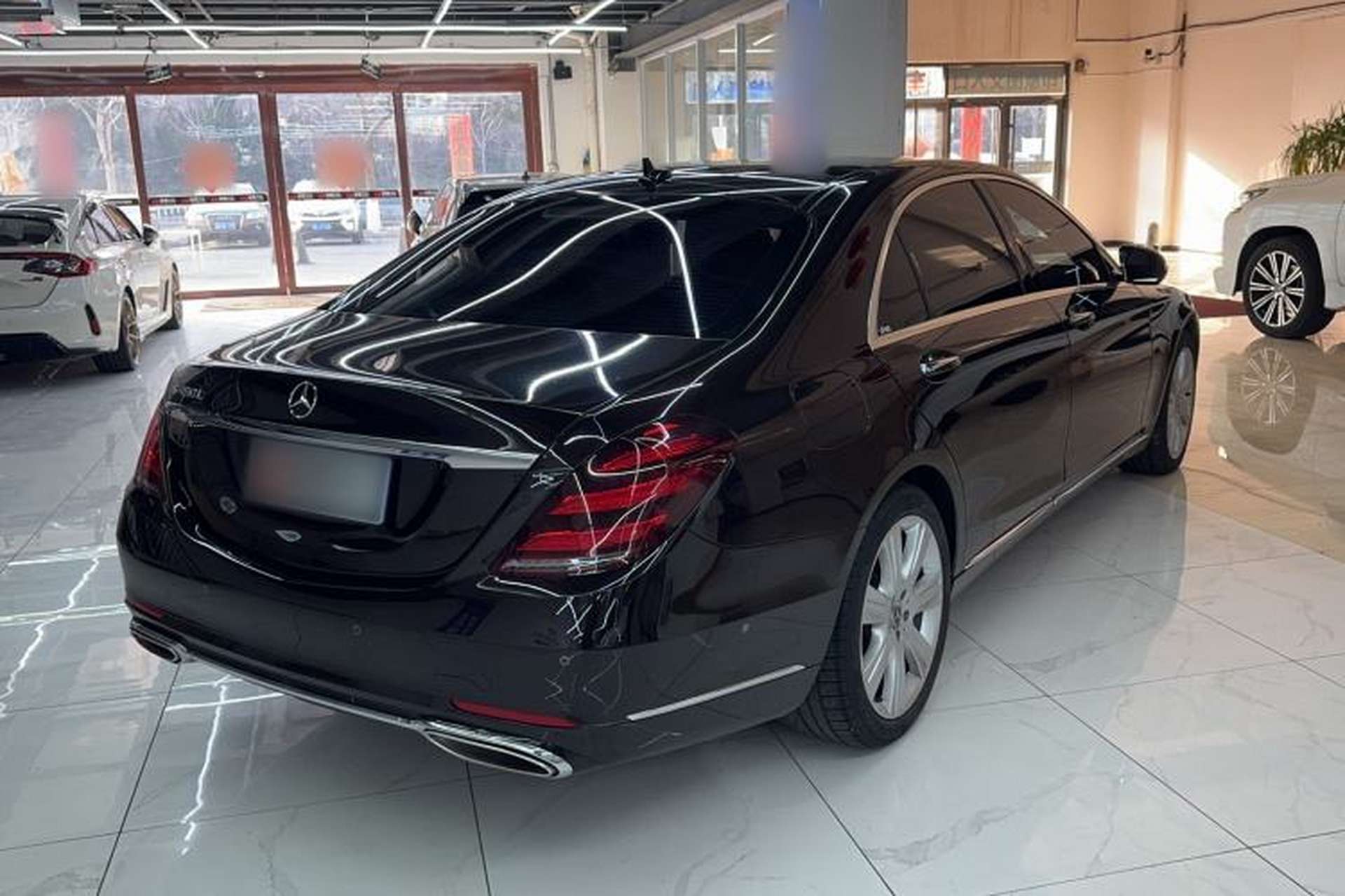 Used Mercedes-Benz S-Class 2019 S 450 L Exterior 3
