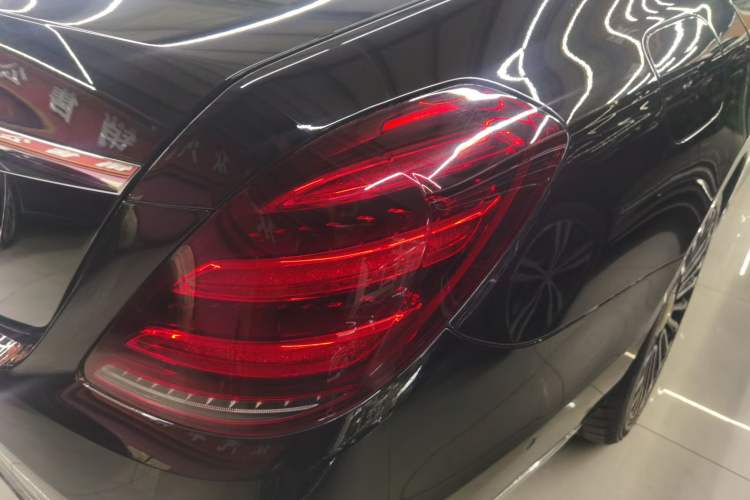 Used Mercedes-Benz S-Class 2019 S 350 L Executive Edition Exterior 3