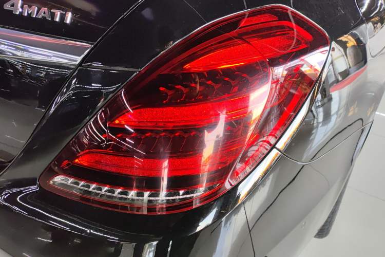 Used Mercedes-Benz S-Class 2019 S 450 L 4MATIC Exclusive Edition Exterior 3