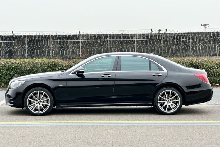 Used Mercedes-Benz S-Class 2019 S 450 L 4MATIC Exterior 4