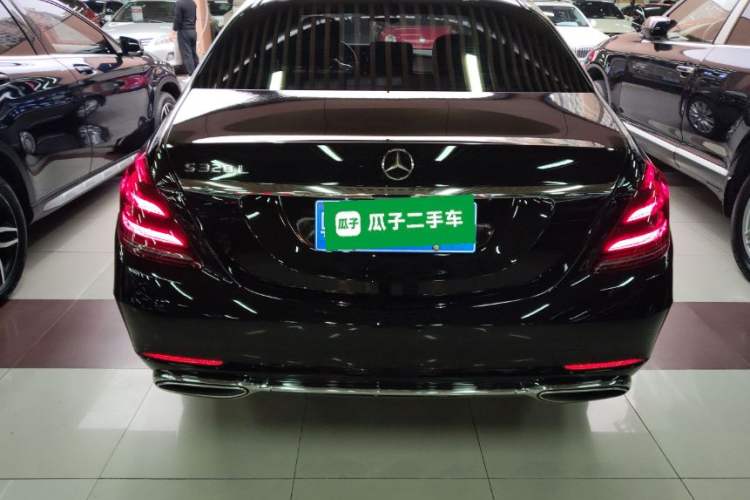 Used Mercedes-Benz S-Class 2019 S 320 L Exterior 4