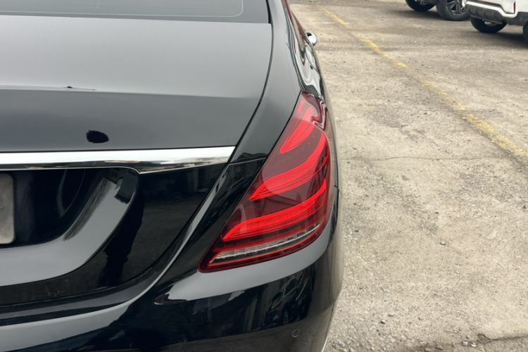 Used Mercedes-Benz S-Class 2019 S 320 L Exterior 5