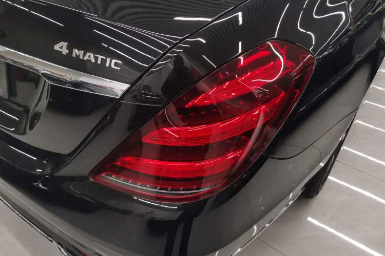 Used Mercedes-Benz S-Class 2019 S 320 L Exterior 6
