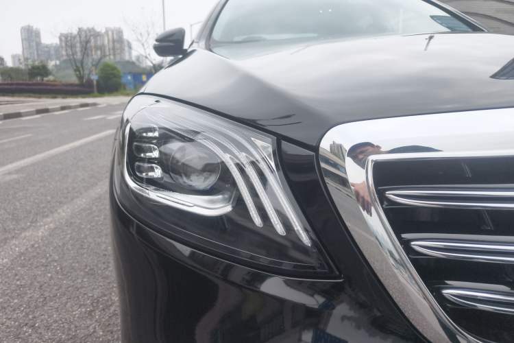 Used Mercedes-Benz S-Class 2019 S 350 L Prestige Model Ultimate Collection Exterior 6