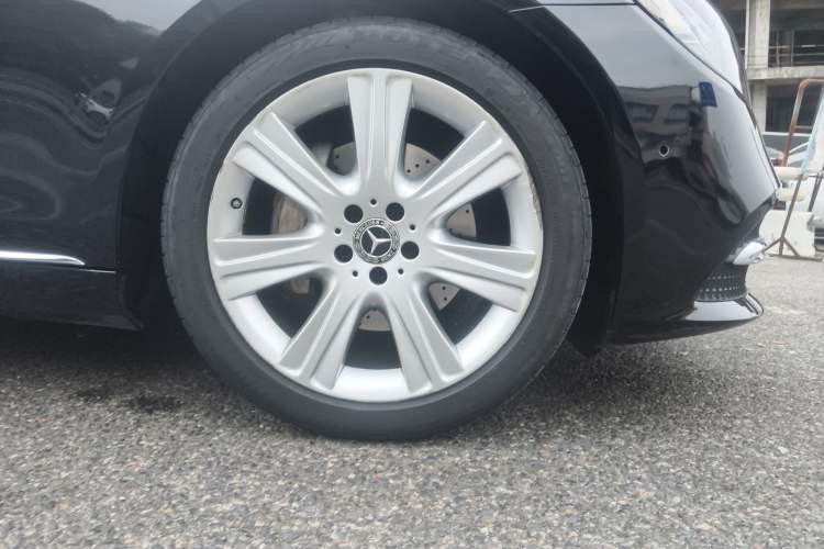 Used Mercedes-Benz S-Class 2019 S 350 L Prestige Model Ultimate Collection Exterior 7
