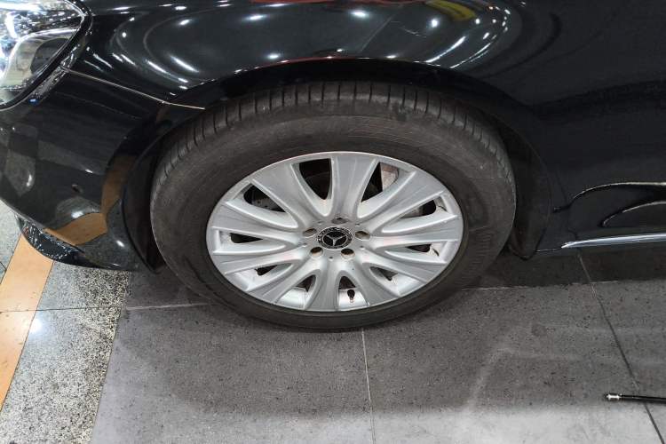 Used Mercedes-Benz S-Class 2019 S 320 L Exterior 7