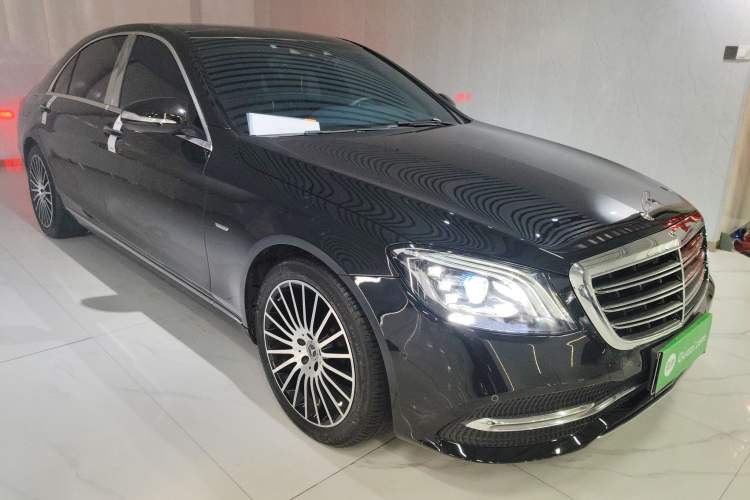 Used Mercedes-Benz S-Class 2019 S 320 L Prestige Edition Front Right 45 Deg