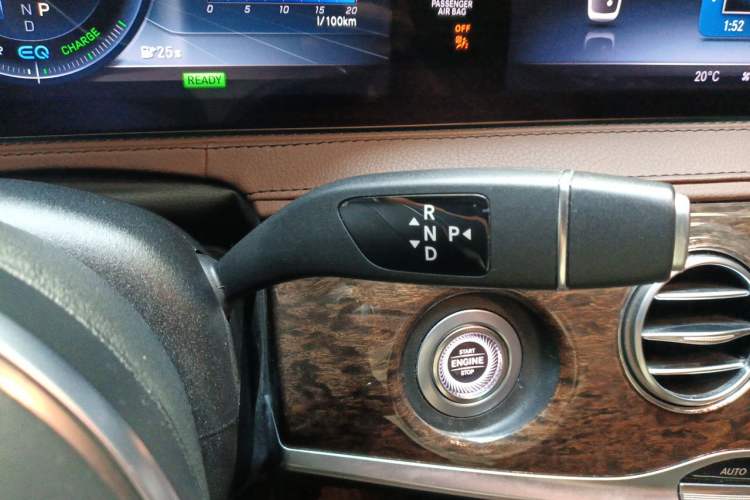 Used Mercedes-Benz S-Class 2019 S 320 L Gear Lever