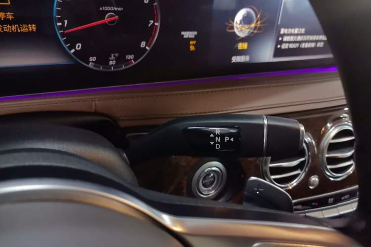 Used Mercedes-Benz S-Class 2019 S 450 L Gear Lever