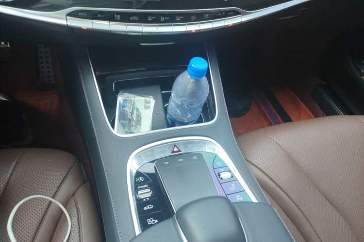 Used Mercedes-Benz S-Class 2019 S 450 L 4MATIC Exclusive Edition Gear Lever