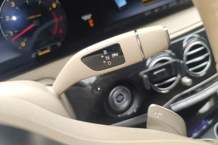 Used Mercedes-Benz S-Class 2019 S 450 L 4MATIC Gear Lever