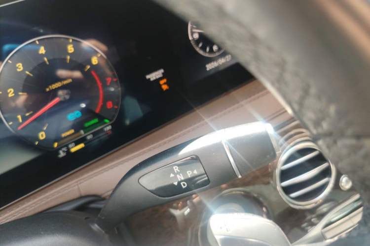 Used Mercedes-Benz S-Class 2019 S 320 L Gear Lever