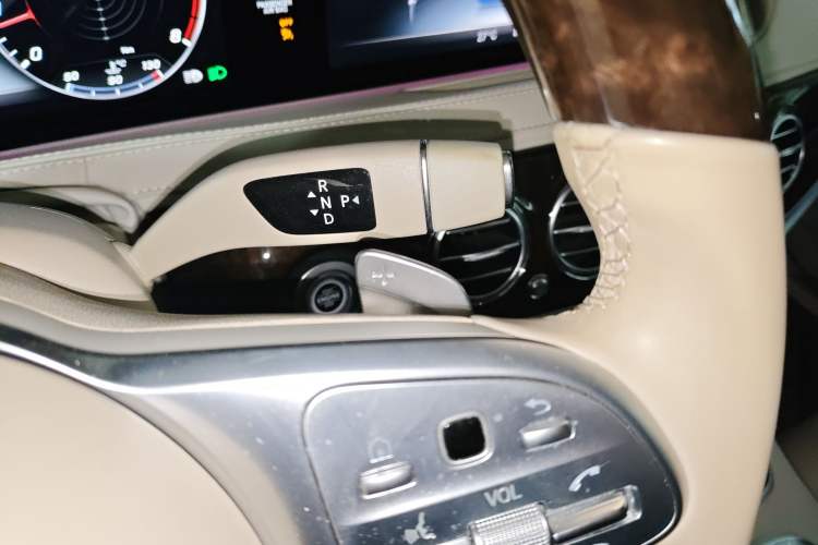 Used Mercedes-Benz S-Class 2019 S 350 L Luxury Edition Prestige Edition Gear Lever