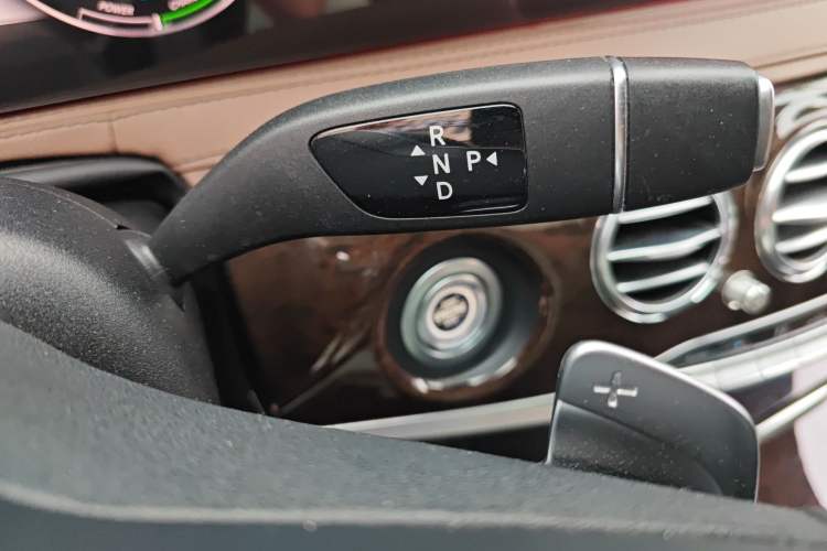 Used Mercedes-Benz S-Class 2019 S 320 L Gear Lever