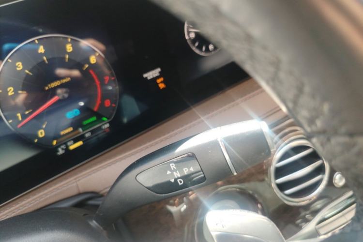 Used Mercedes-Benz S-Class 2019 S 320 L Gear Lever