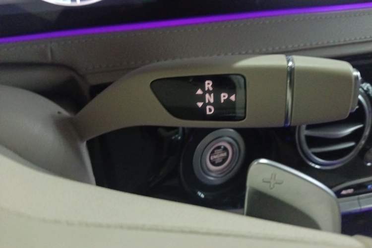 Used Mercedes-Benz S-Class 2019 S 350 L Luxury Edition Prestige Edition Gear Lever