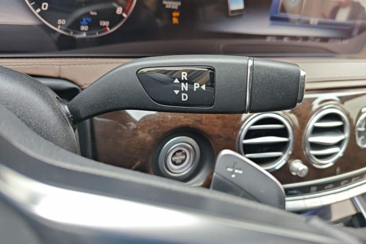 Used Mercedes-Benz S-Class 2019 S 320 L Prestige Edition Gear Lever