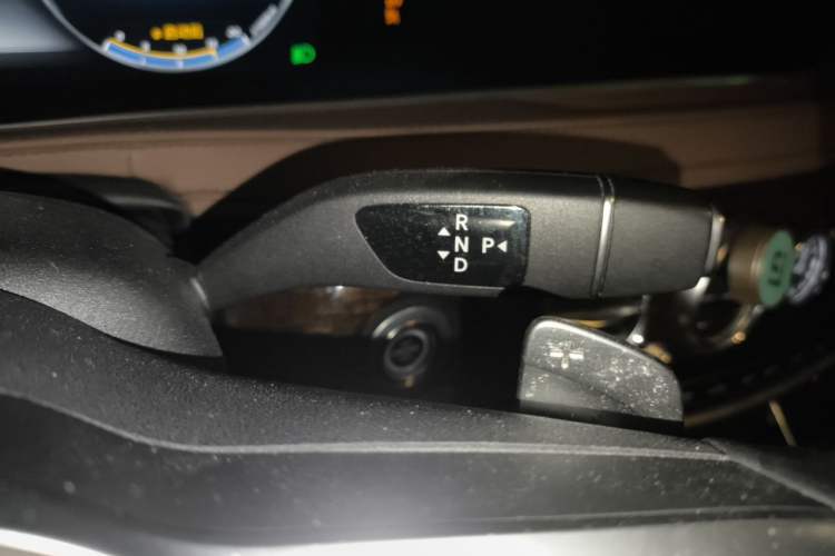 Used Mercedes-Benz S-Class 2019 S 320 L Gear Lever