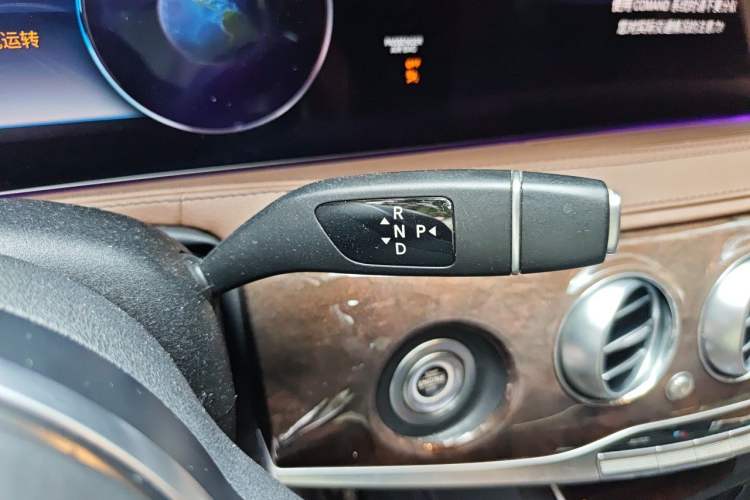 Used Mercedes-Benz S-Class 2019 S 350 L Executive Edition Gear Lever