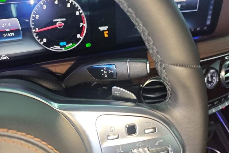 Used Mercedes-Benz S-Class 2019 S 320 L Prestige Edition Gear Lever