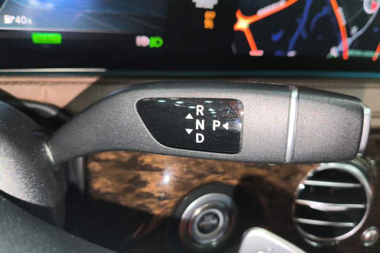 Used Mercedes-Benz S-Class 2019 S 320 L Gear Lever