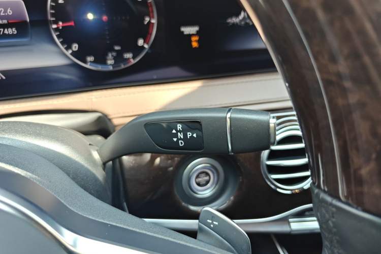 Used Mercedes-Benz S-Class 2019 S 350 L Prestige Model Ultimate Collection Gear Lever
