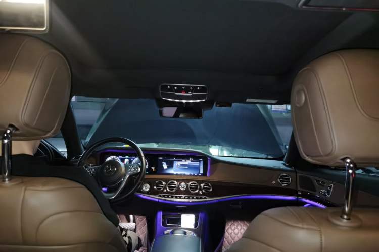 Used Mercedes-Benz S-Class 2019 S 320 L Headliner