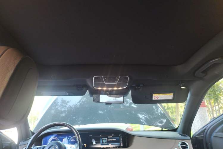 Used Mercedes-Benz S-Class 2019 S 350 L Executive Edition Headliner
