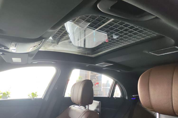 Used Mercedes-Benz S-Class 2019 S 450 L 4MATIC Exclusive Edition Headliner