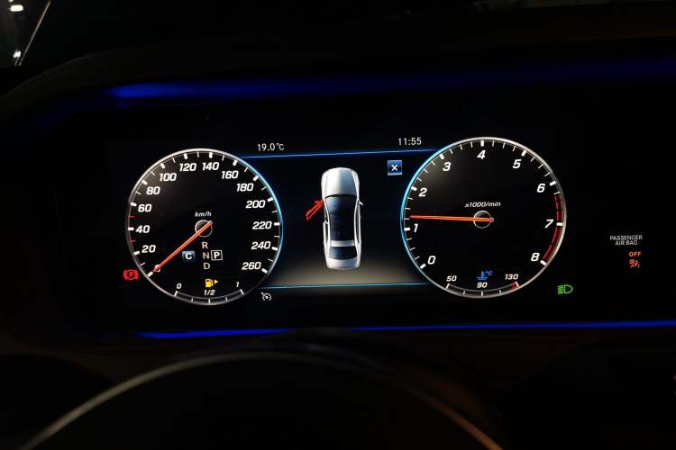 Used Mercedes-Benz S-Class 2019 S 350 L Executive Edition Instrument Cluster