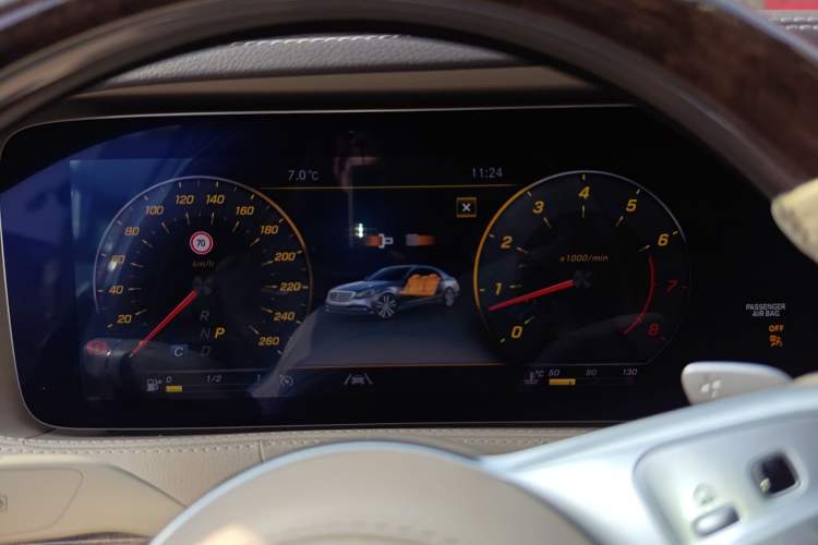 Used Mercedes-Benz S-Class 2019 S 350 L Luxury Edition Prestige Edition Instrument Cluster