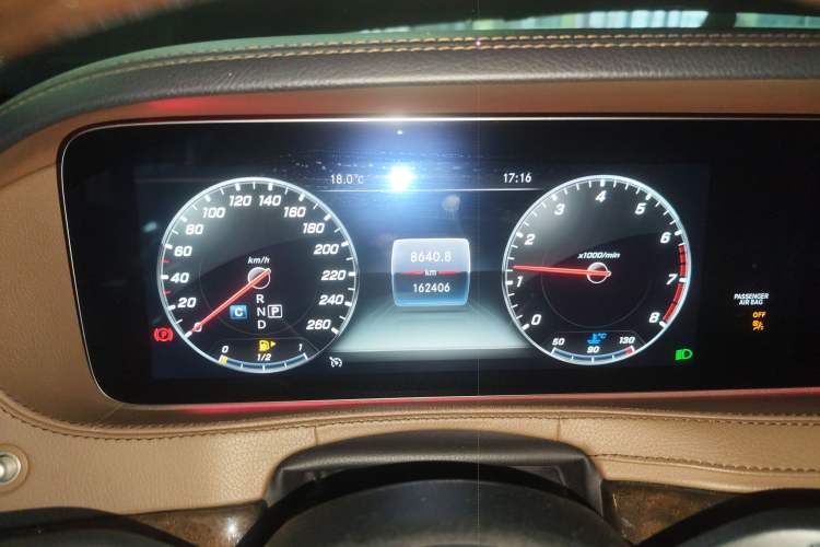 Used Mercedes-Benz S-Class 2019 S 350 L Executive Edition Instrument Cluster