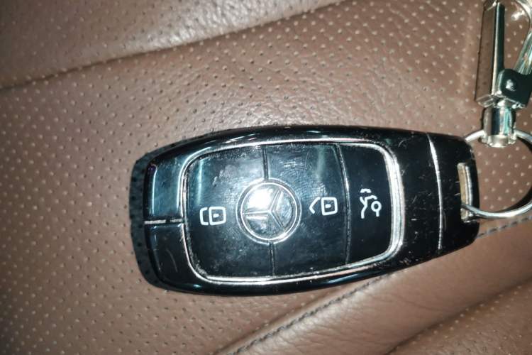 Used Mercedes-Benz S-Class 2019 S 320 L Interior 1