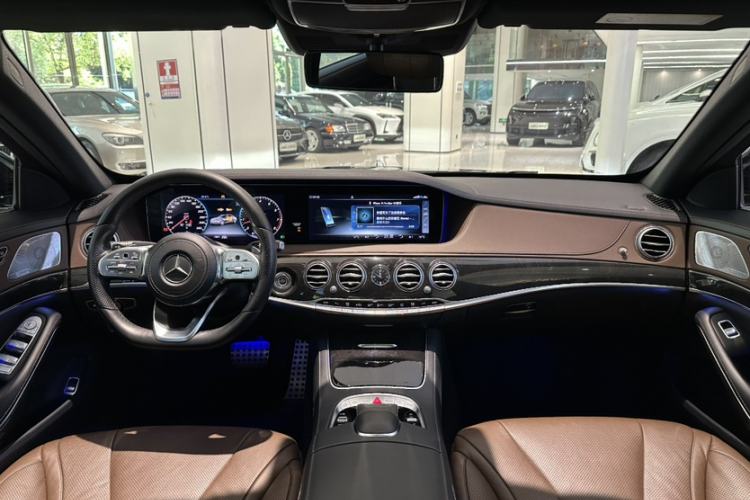 Used Mercedes-Benz S-Class 2019 S 450 L 4MATIC Exclusive Edition Interior 1