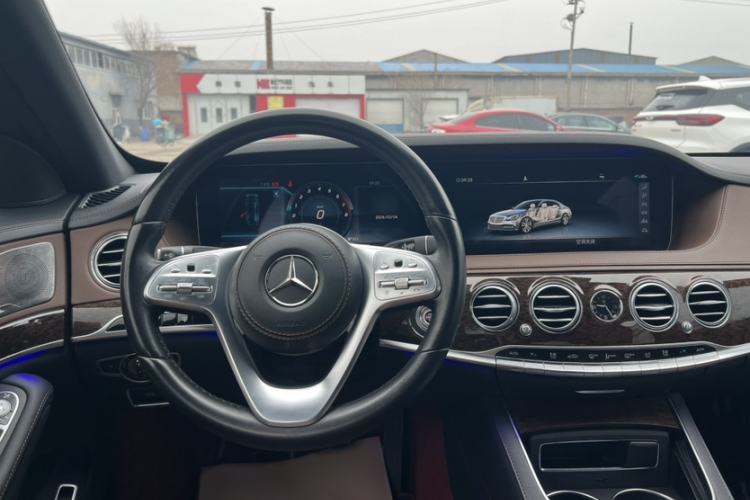Used Mercedes-Benz S-Class 2019 S 320 L Interior 1