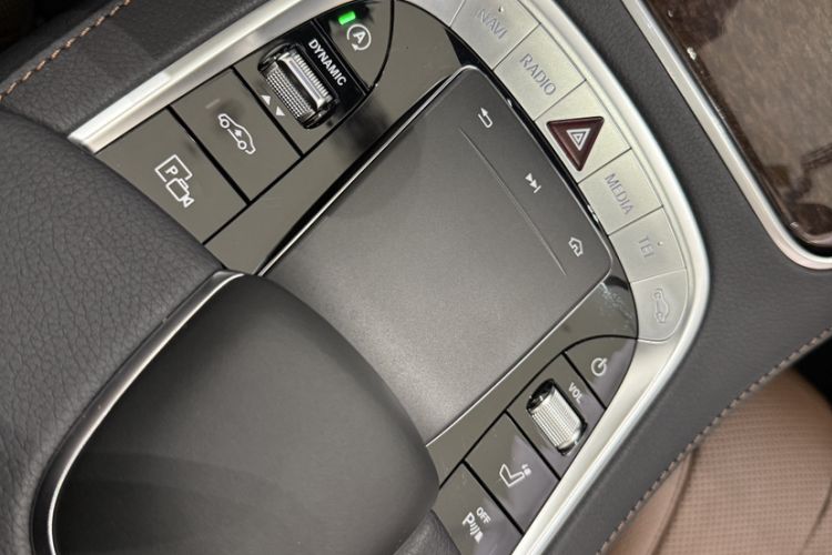 Used Mercedes-Benz S-Class 2019 S 320 L Prestige Edition Interior 1