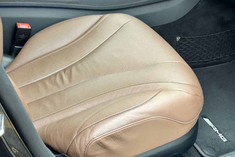 Used Mercedes-Benz S-Class 2019 S 450 L 4MATIC Interior 11