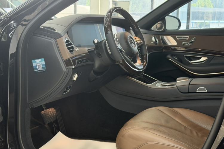 Used Mercedes-Benz S-Class 2019 S 350 L Luxury Model Interior 2