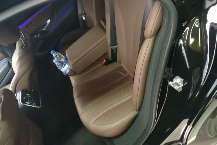 Used Mercedes-Benz S-Class 2019 S 320 L Interior 4