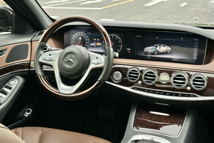 Used Mercedes-Benz S-Class 2019 S 350 L Prestige Model Ultimate Collection Interior 5