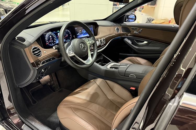 Used Mercedes-Benz S-Class 2019 S 320 L Prestige Edition Interior 6