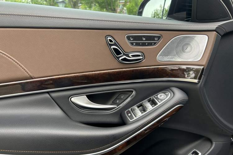 Used Mercedes-Benz S-Class 2019 S 350 L Luxury Edition Prestige Edition Interior 7