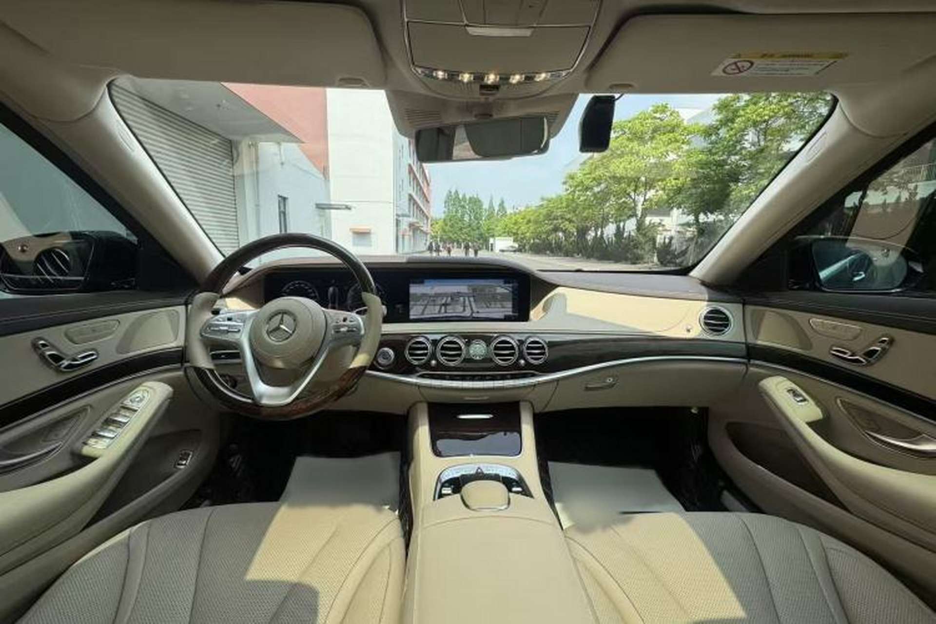 Used Mercedes-Benz S-Class 2019 S 350 L Executive Edition Interior 9