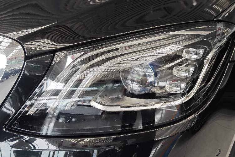 Used Mercedes-Benz S-Class 2019 S 350 L Prestige Model Ultimate Collection Left Front Headlight